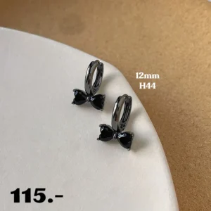 ต่างหูห่วงโบว์สีดำ (H44)