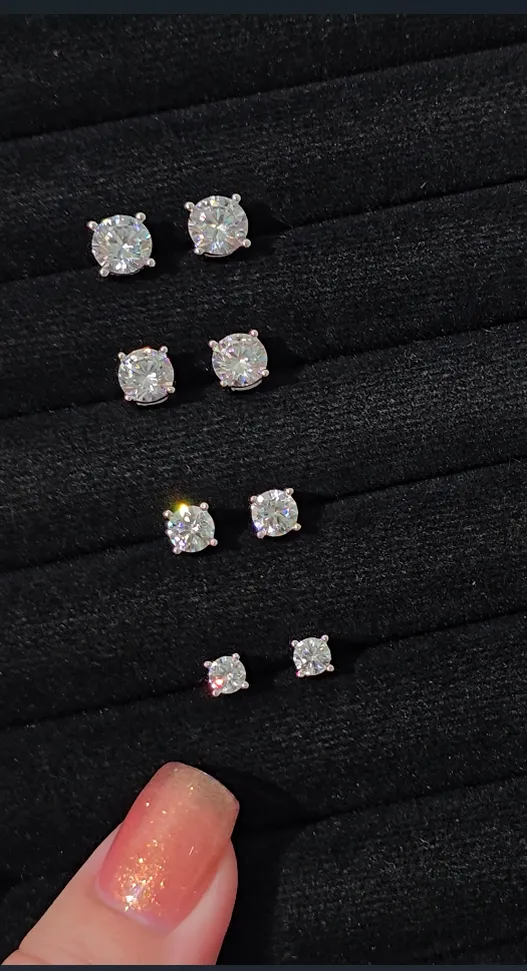 ต่างหูเพชร High Carbon Diamond Earrings (IC001-IC010) - Image 3