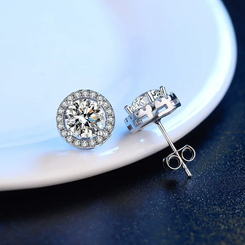 ต่างหูเงินแท้เพชรล้อม High Carbon Halo Stud (IC011)