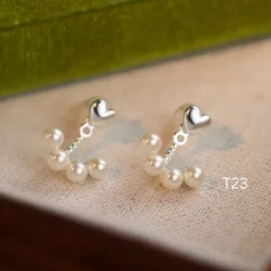 ต่างหูทับหลังหัวใจไข่มุก (T23)
